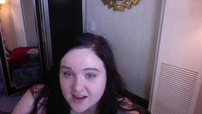 Fat babe but still sexy - hclips.com