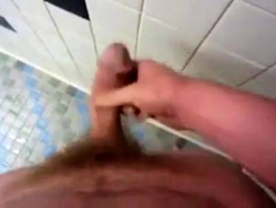 Gay Cruising Public Shower - nvdvid.com