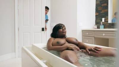 Ricky Spanish - Layton Benton - Soaking Wet Revenge - veryfreeporn.com