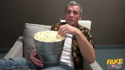 Steve Qute - Julia De Lucia - The Catalonia Connection - veryfreeporn.com