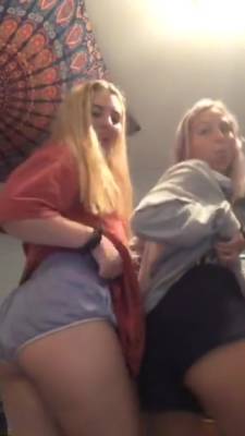 American Sexy Girls Teasing On Periscope ! - hclips.com - Usa