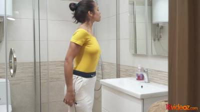 Olivia - 18videoz - Olivia Cassi - Agile teen loves doggystyle - txxx.com