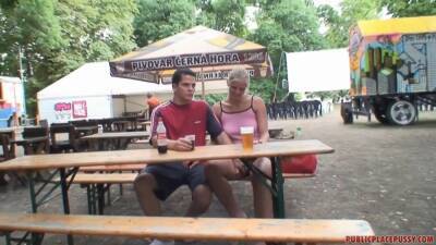 Blond Ninfo Publicplacepussy - upornia.com