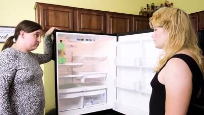 Chloe - Chloe Corrupt Gives Trans Roommate A Girl Cock Feast - drtvid.com