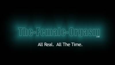 Awesome Babe Vibes To Intense Pussy Pulsing Orgasm Multiview - nvdvid.com - Britain