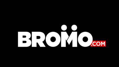 Lev Ivankov - Gonzo Garage Bareback - nvdvid.com