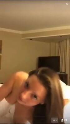 Nude Girl Horny On Periscope - hclips.com