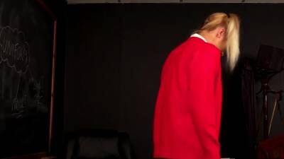 Student voyeur watches teacher wank - nvdvid.com