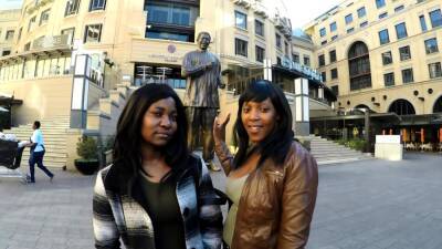 Black Lebsian Pussy Spread and Licked - icpvid.com