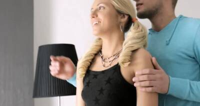 Salacious hottie demonstrates fucking skills - icpvid.com - Russia