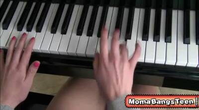 Damn, I wish my piano teacher was this bad to me! - sunporno.com