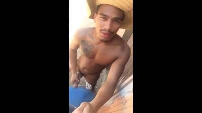 Caipira roludo dando gozadinha - icpvid.com