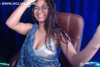 Punjabi Desi Aunty - hclips.com