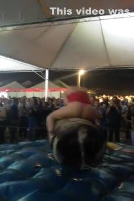 Rodeo Ride Getting Out Of Control - hclips.com