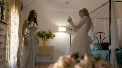 Trans bride Lianna Lawson fucks a girl as she is barebacked - nvdvid.com