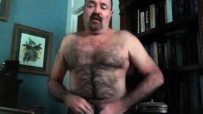 Nasty Hairy Daddy Jacks into a condom - nvdvid.com