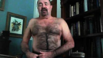 Nasty Hairy Daddy Jacks into a condom - nvdvid.com