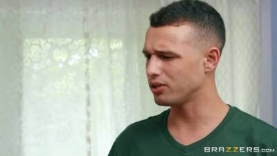 Maggie Green - Johnny The Kid - She's Sneaky Sweet - veryfreeporn.com