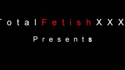 BUBBLE BURSTING BUTTS SINNAMON LOVE - nvdvid.com