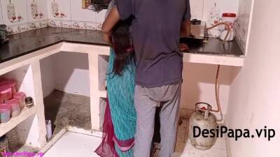 Pरम भाभी की रसोई मई मस्त चुदाई डोp्pिस्टीले मई इन फुल हिंदी 8 Min - hclips.com