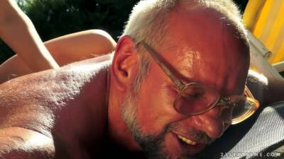 Mira Shine - Late Summer Sensation - upornia.com