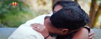 Love In Pond - upornia.com - India