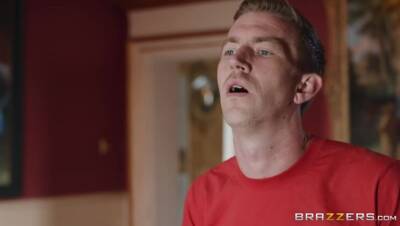 Kiki Minaj - Danny D - Nude To The Neighborhood - veryfreeporn.com - Britain