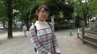 激カワメガネ美少女が狂ったように恥骨を擦り付けちまうぜ411 - txxx.com - Japan