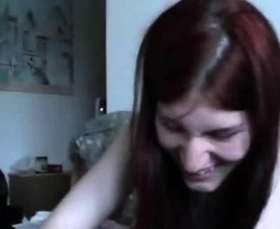 Claudia - Claudia Odenweller - Strip im Zimmer von Lisa - icpvid.com - Germany