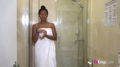 Mulatta Babe Fucks Other Dudes To Spite Her Sexless Bf - hclips.com