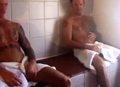 Group wank in the sauna - nvdvid.com