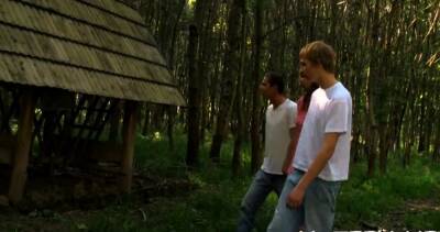 Delicious blonde floozy cannot wait to start sex - nvdvid.com