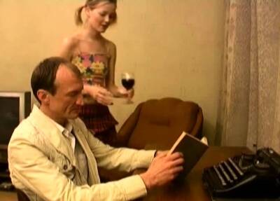 Wanton maid Sasha F. gets hammered from behind - icpvid.com