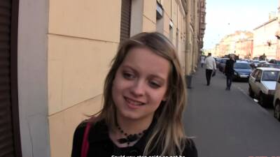 Babe breaks rules for fuck on cam - nvdvid.com - Russia