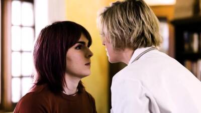 Khloe - Tgirl Ella Hollwood anal by ts Khloe Kay while pussy licking - icpvid.com