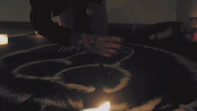 Agataruiz Comes Alive Again Chucky With A Ritual Sex (halloween 2021) - hclips.com