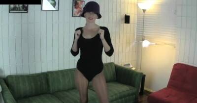 Cute perfection Vanessa Vixon enjoys a hardcore fuck - icpvid.com