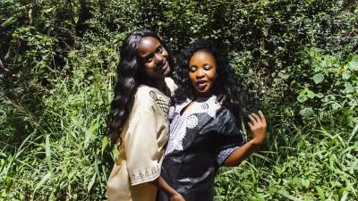 Lesbian Ebony College Friends Toying after Walk in Public Park - txxx.com