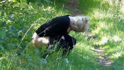 Naughty Blond Sucking And Fucking Outdoors - hclips.com