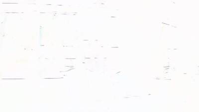 Suessee Kleine Blowjob Nymphe Lutscht Den Stinkpimmel - hclips.com