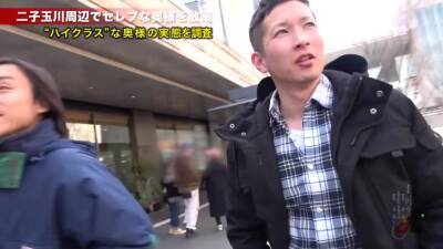 社長夫人のセレブな人妻が旦那の粗チンに嫌気が差して他人の巨チン本で超絶イキ - upornia.com - Japan