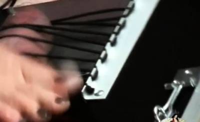 Meat sucking pleasures in hand of hot sweetie - nvdvid.com