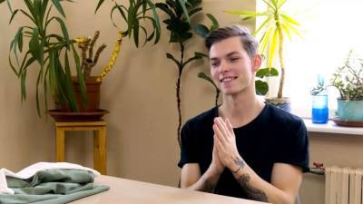 FIST4K. Crazy girl has dimensionless hole scored - nvdvid.com