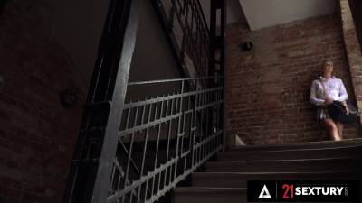 21 SEXTURY - Kittina Clairette Wants To Do Anal In The Public Elevator After Class - txxx.com