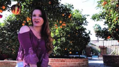 Between the sheets with MILF Siouxsie Q - nvdvid.com - Russia