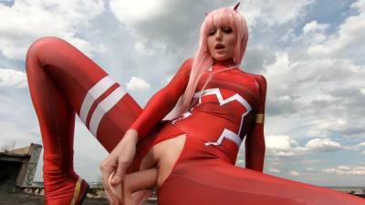 Sia Siberia - Kinky Hot Outdoor Solo With Sia Siberia - upornia.com