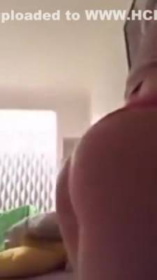 Cute Teen Moans And Shows Her Titties - hclips.com