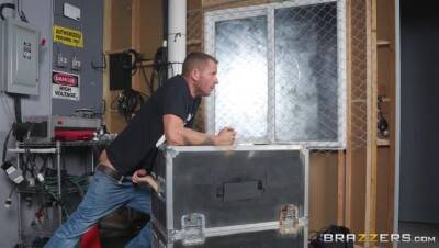 Scott Nails - Jasmine Grey - Roadie Head - veryfreeporn.com