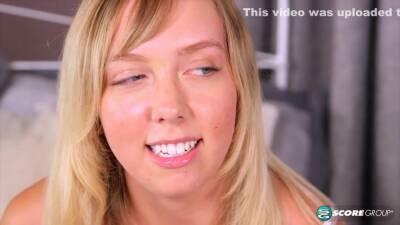 Close Up Milf Masturbation - upornia.com