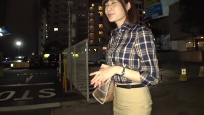 ２４歳OL 仕事帰りの綺麗なお姉さんを誘ってホテルでハメ撮り乳揺らして激しく絶頂 - upornia.com - Japan